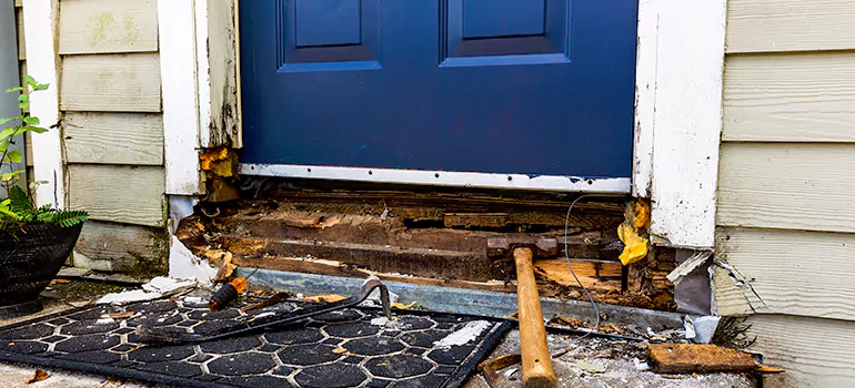 Broken Door Jamb Repair in Pine Hills, FL