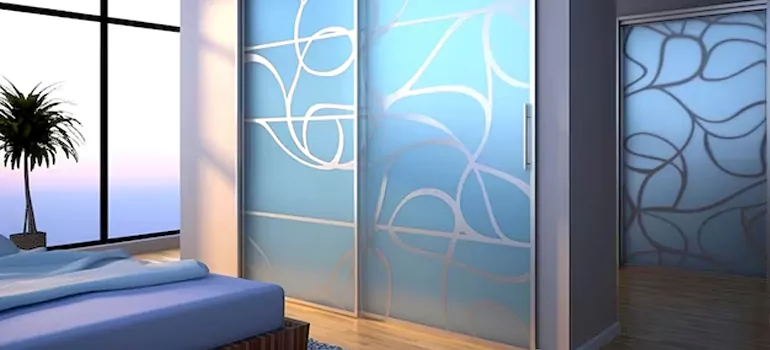 Frosting Glass Cabinet Doors in Pine Hills, FL